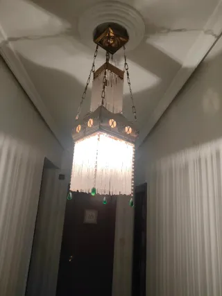 Lámpara colgante de cristal y metal