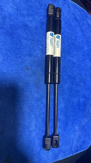Amortiguadores Capó Delantero Junior (2 uds)
