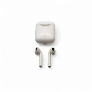 APPLE AIRPODS 2ND GEN  BLANCO * MARCAS DE USO*