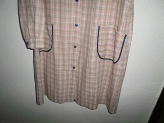 BATA MUJER DE ENTRETIEMPO A CUADRITOS. NUEVA