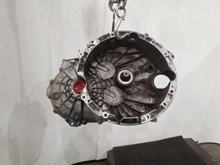 Mercedes Clase A 2014 1,5 L diésel 6 [MVR: velocidad] caja de cambios manual