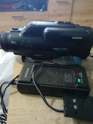 Videocámara Samsung myCAM VP-U10 8mm