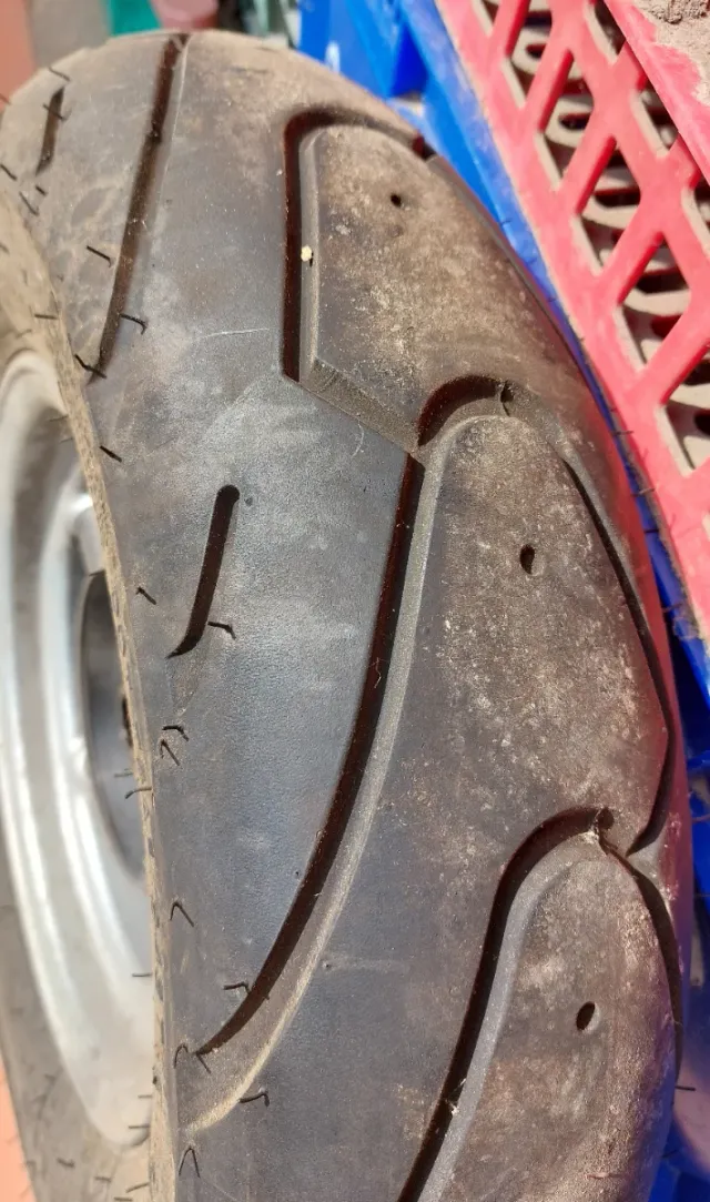 Derbi Hunter / Manhatan 50 rueda trasera NUEVA