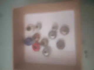 10 charms para pulsera Pandora o similar.