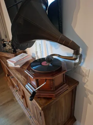 Gramófono His Master's Voice