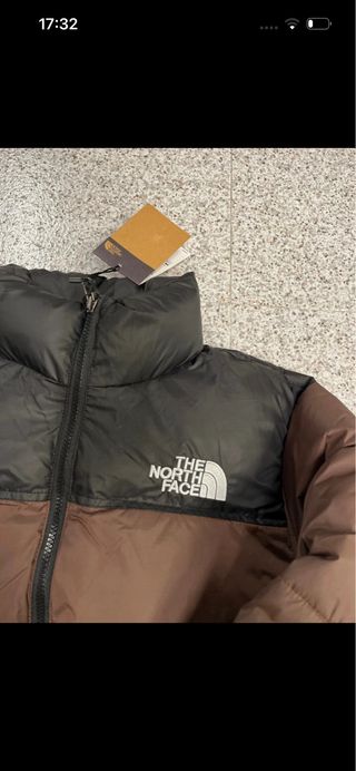 Chaqueta The North Face Marrón y Negra