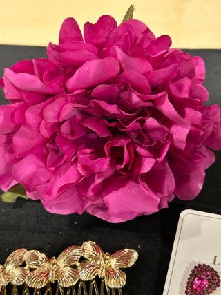 Conjunto Flamenca Peonia Pendientes y Peinecillo