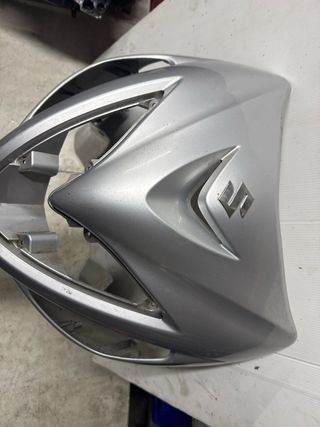 Frontal Suzuki Sixteen