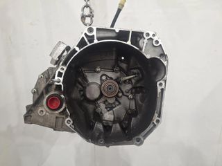 RENAULT CAPTUR MK1 2013-2019 0,9 L 5 velocidades manual gasolina caja de cambios/transmisión