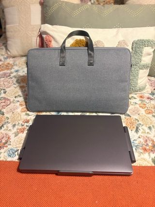 Portátil Pantalla Dual Gris