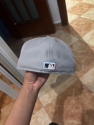 Gorra New Era Yankees Semicurva Gris