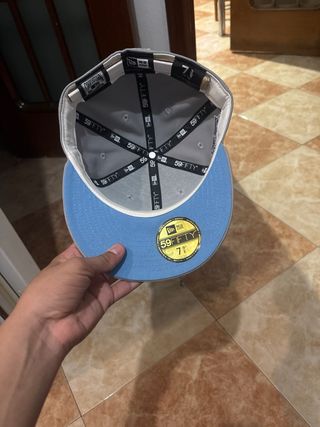 Gorra New Era Yankees Semicurva Gris