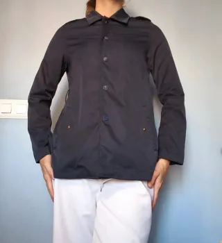 Chaqueta ligera azul marino Zara Basic