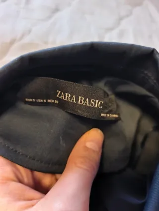 Chaqueta ligera azul marino Zara Basic