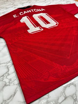 Manchester United 1994-96 Home Jersey Eric Cantona