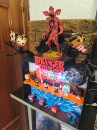 Expositor Funko Pop Stranger Things