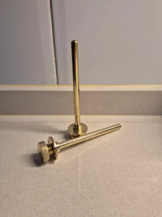 Pasador seguridad persiana/puerta corredera