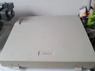 Máquina de escribir Philips VW 2110
