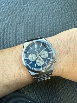 Reloj Seiko Cronógrafo Azul y Plateado