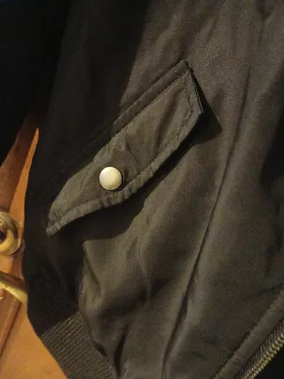 Cazadora Bomber Kiabi Negra Unisex