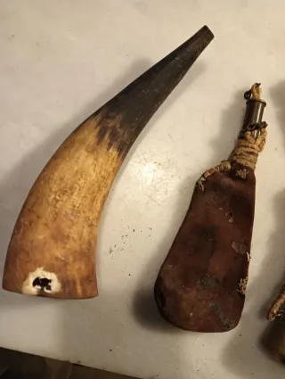 4 Polvoreras Antiguas de Cuerno