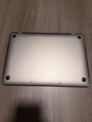 MacBook Pro 2017 c/ Touch Bar