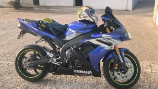 Yamaha YZF R1 2006 Azul/Amarillo