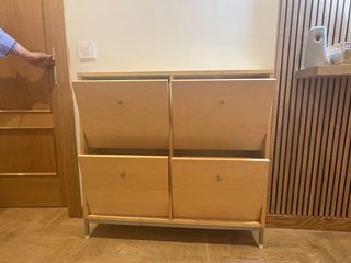 Mueble zapatero de madera