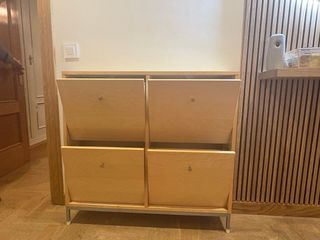 Mueble zapatero de madera