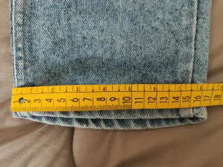 Pantalones vaqueros Lee desgastados