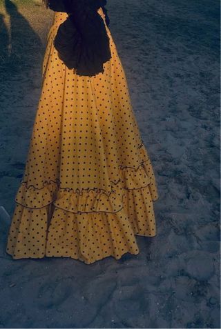 Falda de flamenca amarillo con lunares