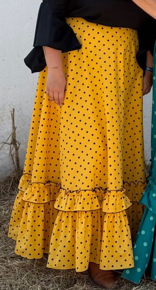 Falda de flamenca amarillo con lunares