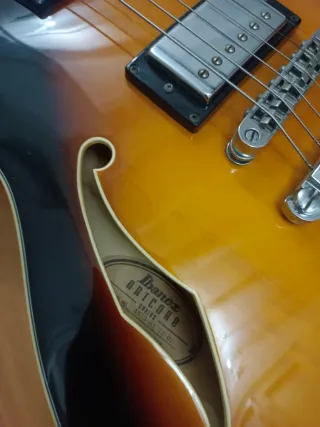 Guitarra electroacústica