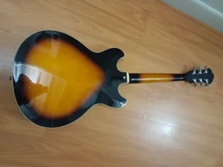 Guitarra electroacústica
