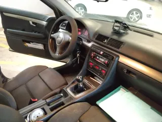 Audi A4 familiar V6 2.5 163cv 6v tdi itv pasada!!