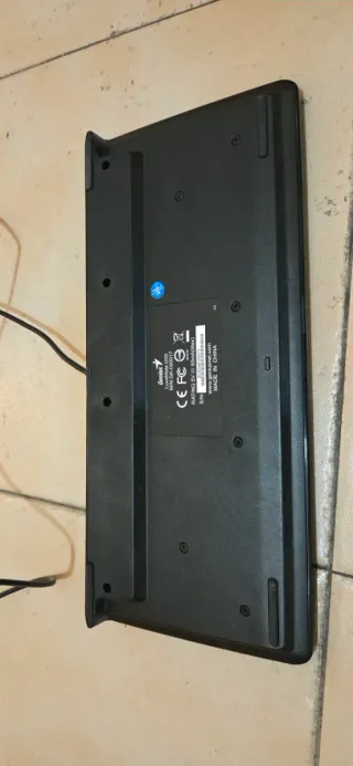 Teclado Genius Negro USB