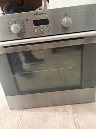 Horno pirolítico Electrolux