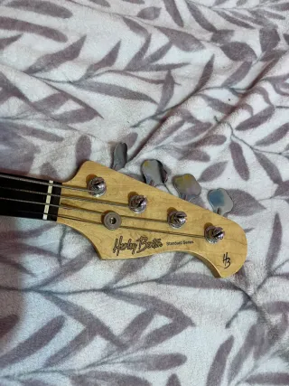 Bajo Eléctrico Harley Benton Sunburst