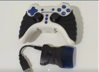 Mando Thrustmaster USB Legendario