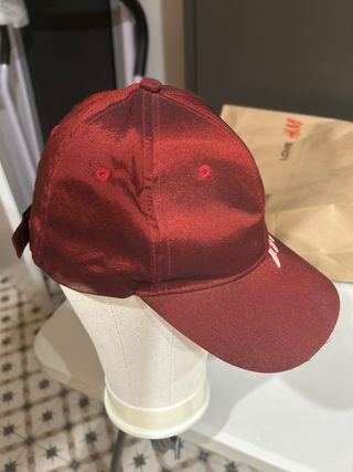 Gorra Emporio Armani Granate/ Rojo metalizado