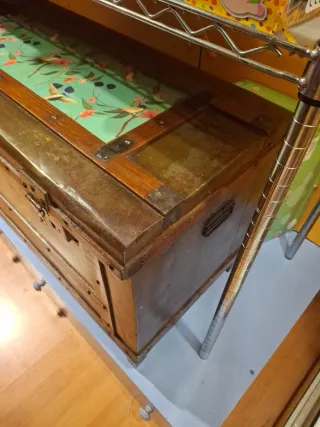 Baúl antiguo restaurado