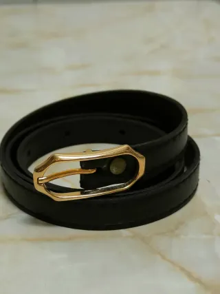 Cintura Elegante Donna Nero con Fibbia Dorata