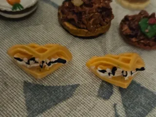 Set di pasticceria in miniatura per casa in miniatura