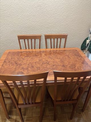 Mesa comedor y 6 sillas madera