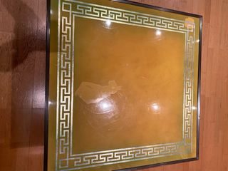 Mesa de centro antigua dorada y verde