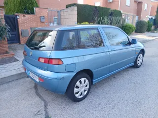 Alfa Romeo 145 2000