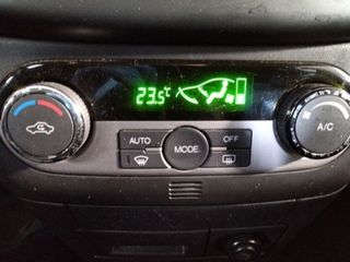 Chevrolet Aveo 1.4 16v LT 74 kW (100 CV)