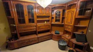 Se regala Mueble de comedor madera y cristal