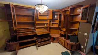 Se regala Mueble de comedor madera y cristal