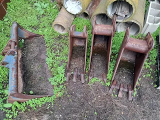 Cazos de retroexcavadora (7 unidades)